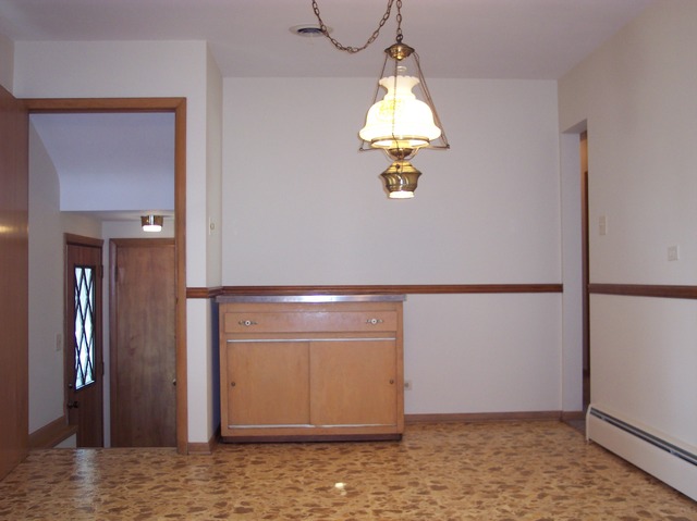3057 182nd Pl, Lansing, IL 60438 photo 6