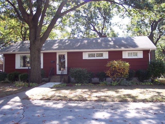 3057 182nd Pl, Lansing, IL 60438 photo 1