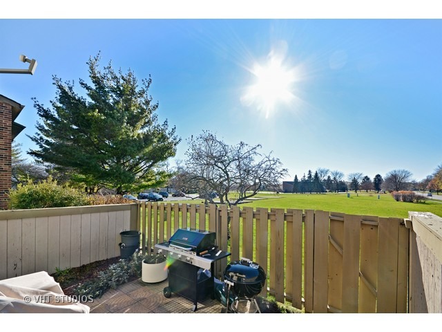 1075 Cascade Dr, Aurora, IL 60506 photo 10