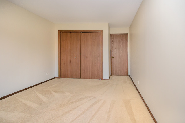 711 S River Rd #409, Des Plaines, IL 60016 photo 18