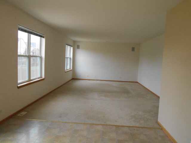 3036 Chalkstone Ave, Elgin, IL 60124 photo 7