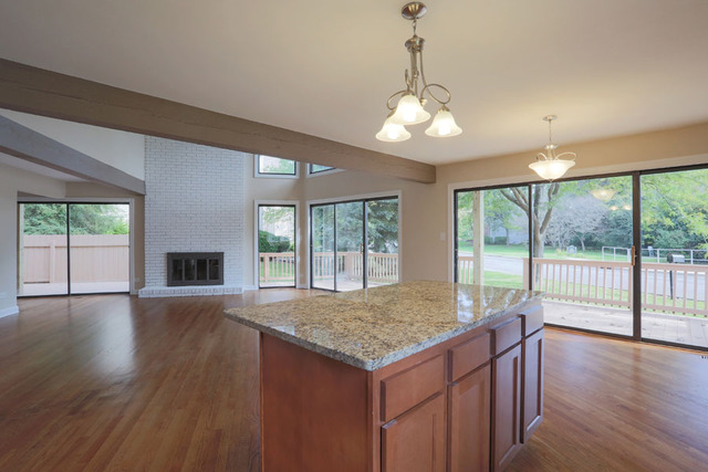 618 Christopher Ln, Carol Stream, IL 60188 photo 19