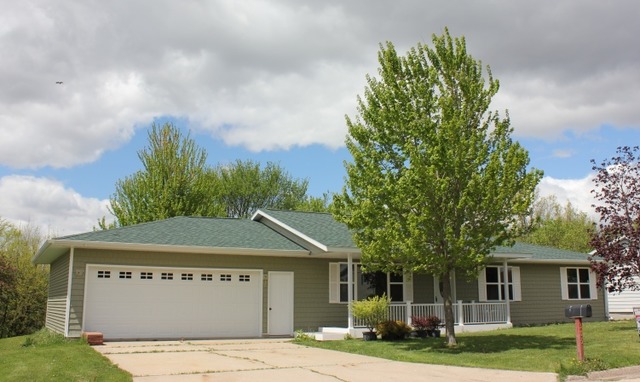305 Scenic St, Morrison, IL 61270 photo 1