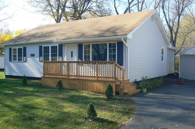 17312 Loomis Ave, Hazel Crest, IL 60429 photo 2