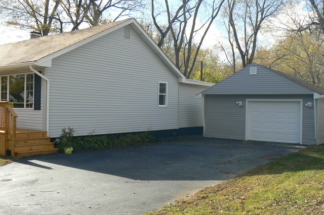 17312 Loomis Ave, Hazel Crest, IL 60429 photo 4