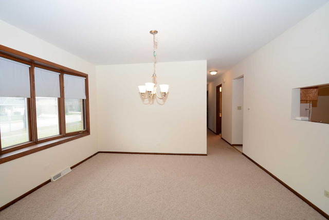 3210 Plum Grove Dr, Rolling Meadows, IL 60008 photo 4