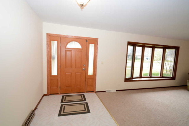 3210 Plum Grove Dr, Rolling Meadows, IL 60008 photo 15