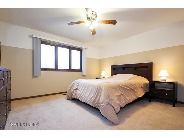 2730 Maynard Ct, Glenview, IL 60025 photo 16