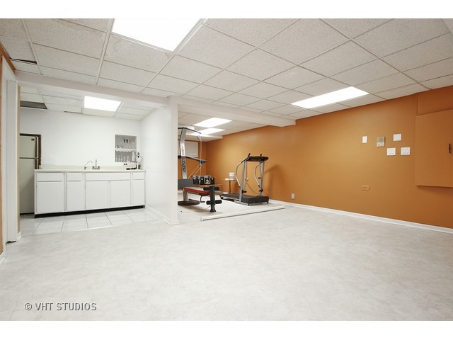 2730 Maynard Ct, Glenview, IL 60025 photo 11