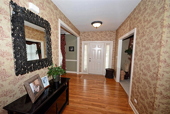 16003 Hometown Dr, Plainfield, IL 60586 photo 10