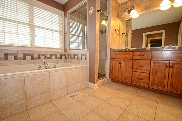 16003 Hometown Dr, Plainfield, IL 60586 photo 13