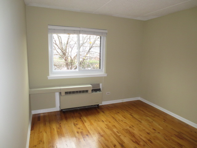 5550 Astor Ln #202, Rolling Meadows, IL 60008 photo 6