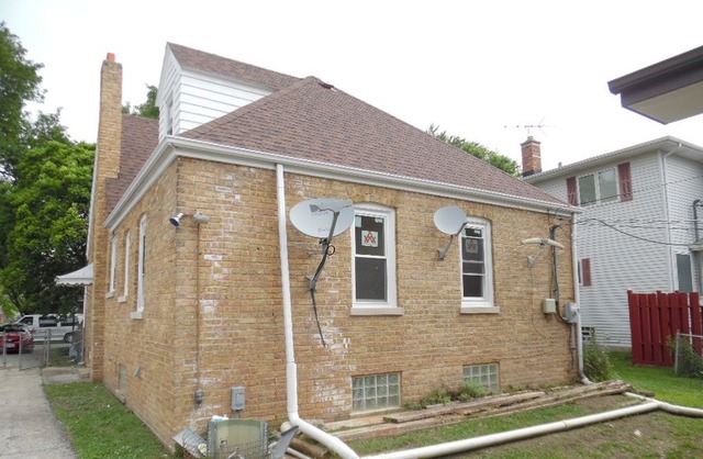 1663 Campbell Ave, Des Plaines, IL 60016 photo 9