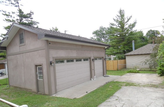 1663 Campbell Ave, Des Plaines, IL 60016 photo 10