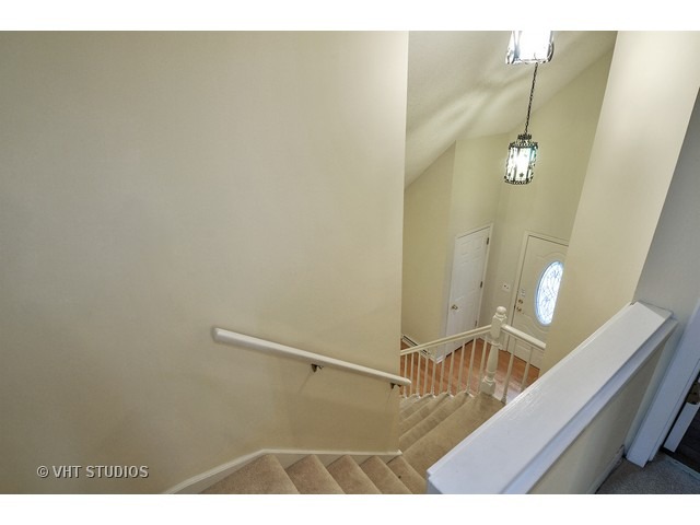 1708 Warbler Dr, Naperville, IL 60565 photo 14