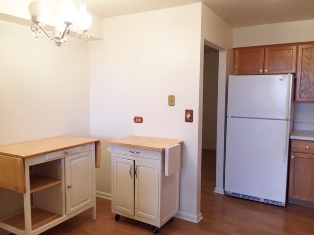8801 W Golf Rd #10F, Niles, IL 60714 photo 8
