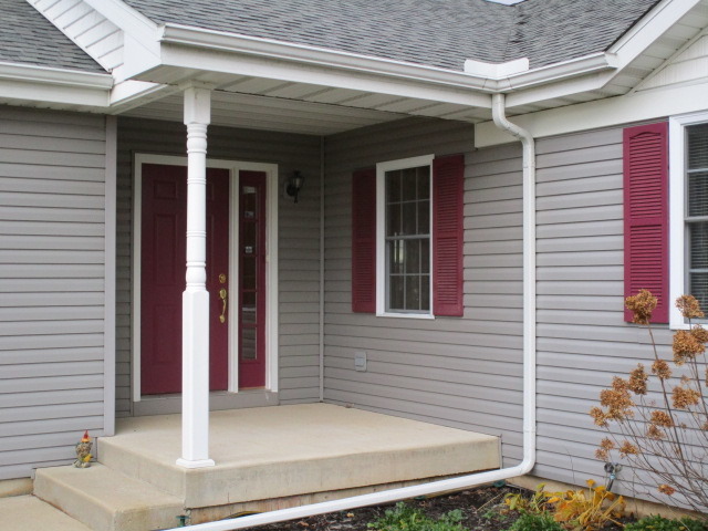 903 Forest Downs, Harvard, IL 60033 photo 3