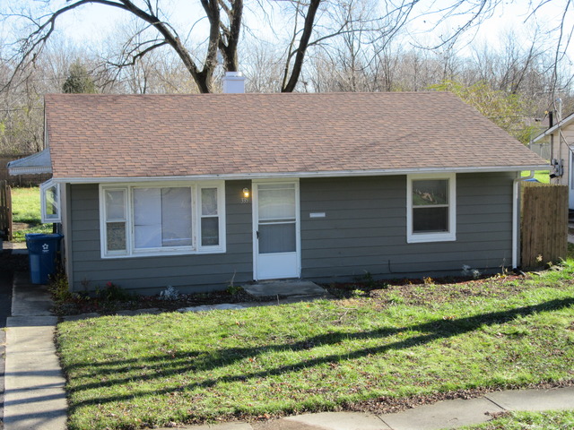 335 Durham Dr, Steger, IL 60475 photo 1