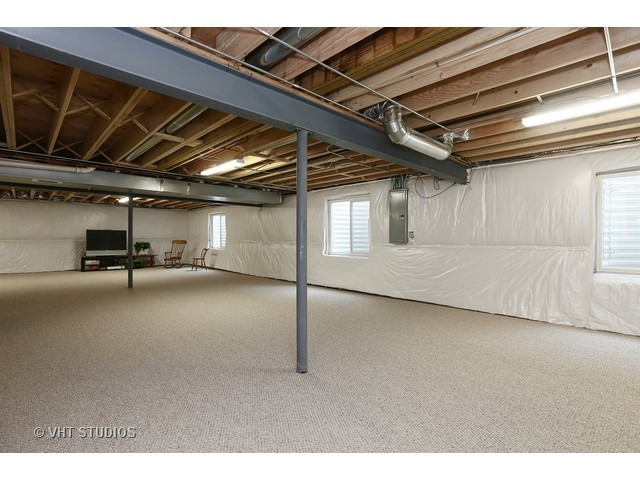208 E Franklin St, Wheaton, IL 60187 photo 12
