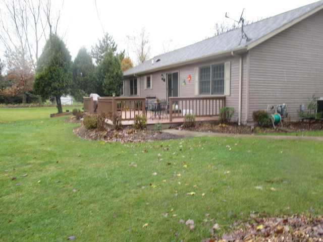 40 W651 Bowes Rd, Elgin, IL 60124 photo 4
