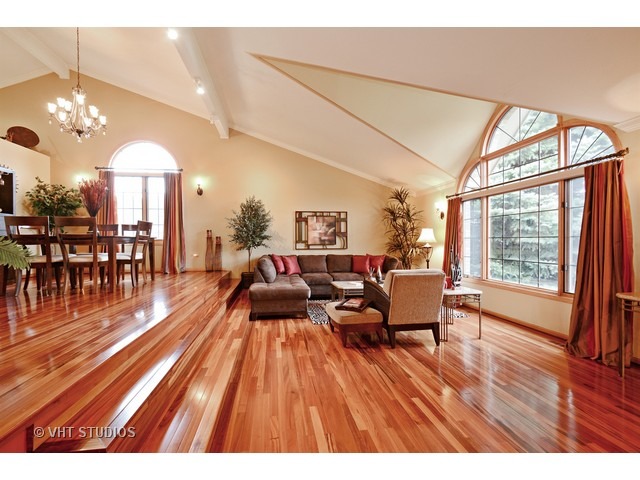 20036 Oregon Trl, Olympia Fields, IL 60461 photo 2