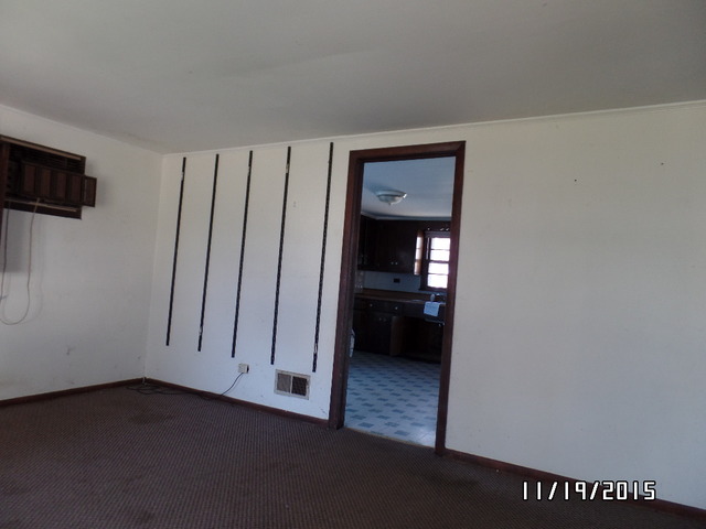 3748 Park Ave, Steger, IL 60475 photo 3
