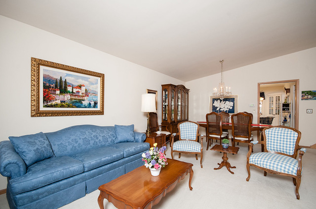 166 E Jackson St, Elmhurst, IL 60126 photo 3