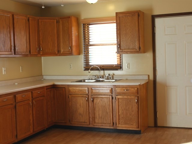 210 Adam St, Morris, IL 60450 photo 19