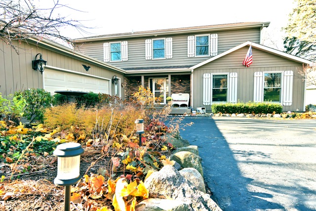 4909 Raintree Ct, Mchenry, IL 60051 photo 1