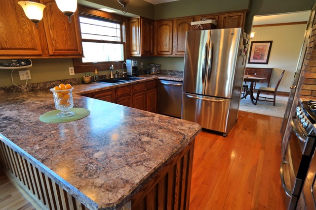 4909 Raintree Ct, Mchenry, IL 60051 photo 6