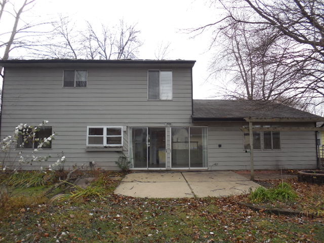 1129 Hunter Dr, Elgin, IL 60120 photo 3