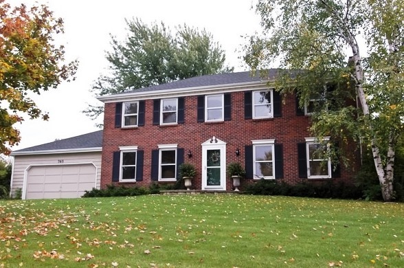 765 Gaslight Dr, Algonquin, IL 60102 photo 1