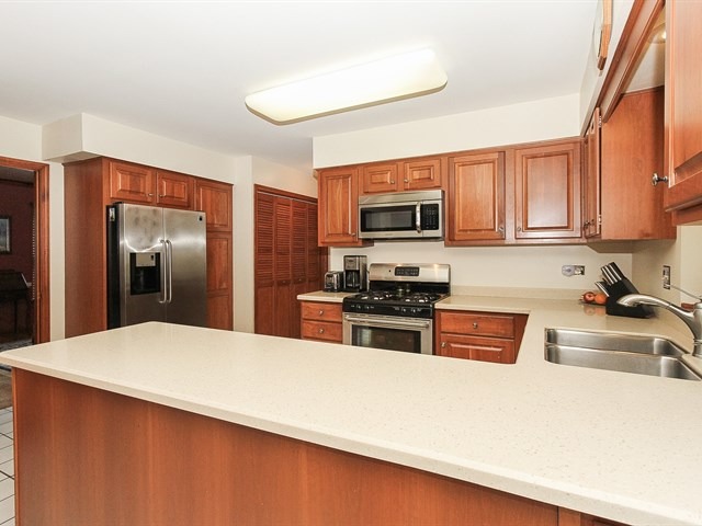 765 Gaslight Dr, Algonquin, IL 60102 photo 10
