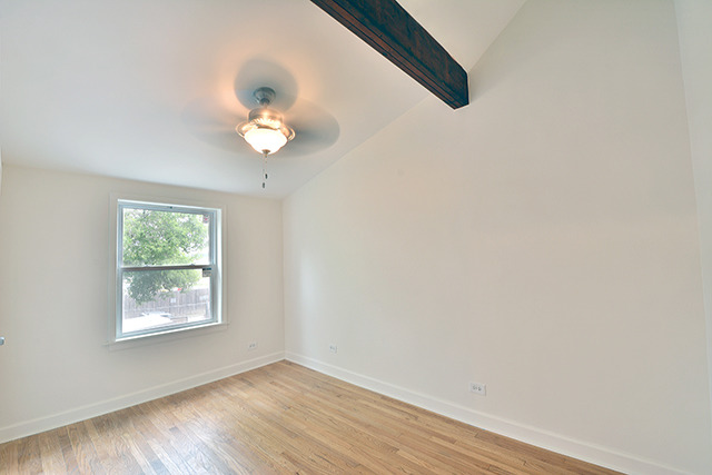 1410 Willow Ave, Des Plaines, IL 60016 photo 15