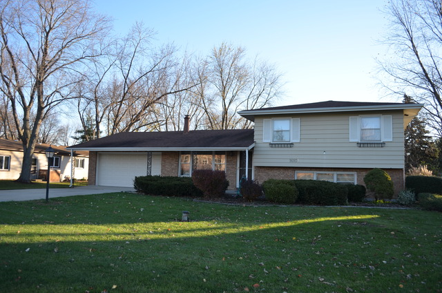 16101 S River Rd, Plainfield, IL 60586 photo 1