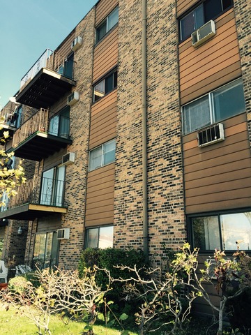 8936 N Parkside Ave #212, Des Plaines, IL 60016 photo 4