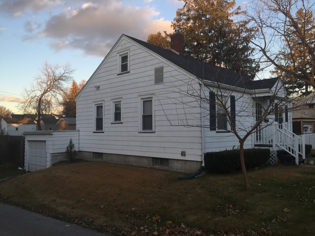 418 Ashland Ave, Aurora, IL 60505 photo 3
