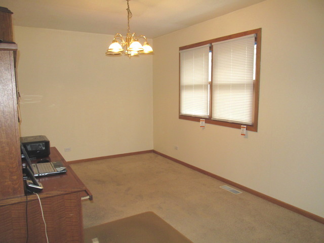 4317 Eberly Ave, Brookfield, IL 60513 photo 3
