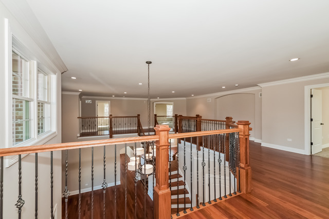820 E Chicago Ave, Naperville, IL 60540 photo 17