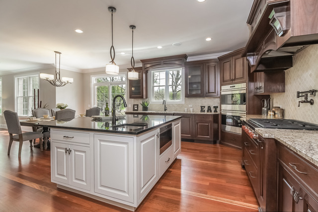 820 E Chicago Ave, Naperville, IL 60540 photo 12