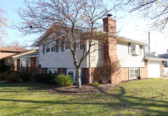 2098 W Budd Blvd, Kankakee, IL 60901 photo 3