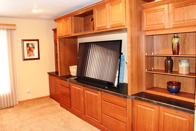 2098 W Budd Blvd, Kankakee, IL 60901 photo 11