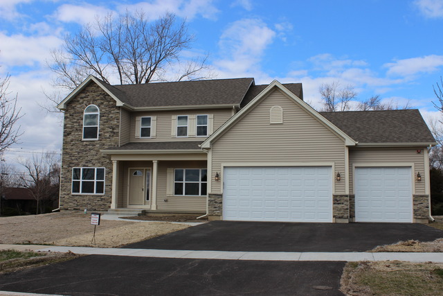 3698 Keith Ave, Gurnee, IL 60031 photo 2