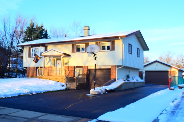 568 Durham Ct, Hoffman Estates, IL 60169 photo 18