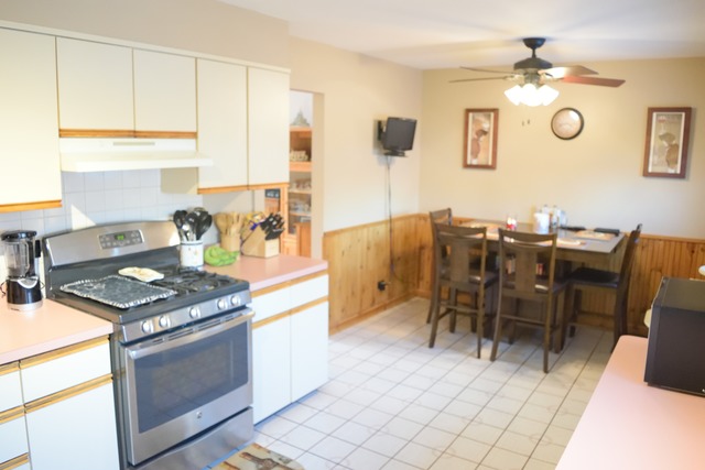 568 Durham Ct, Hoffman Estates, IL 60169 photo 7