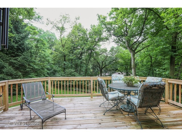111 River Dr, Cary, IL 60013 photo 14