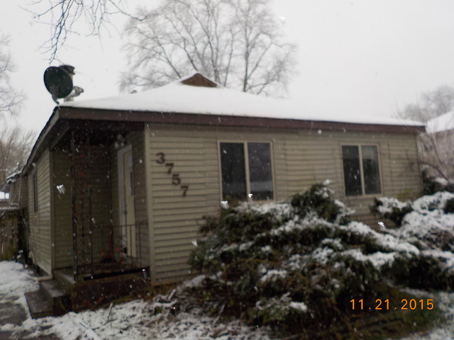 3757 Sunset Ave, Markham, IL 60428 photo 2