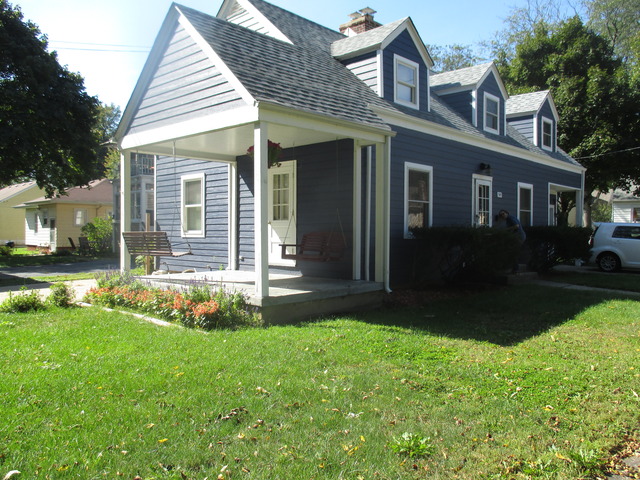 919 W Chicago St, Elgin, IL 60123 photo 1
