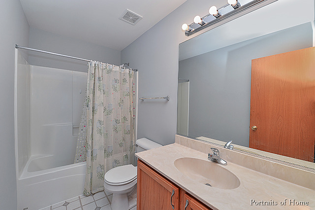 638 Declaration Ln, Aurora, IL 60502 photo 15