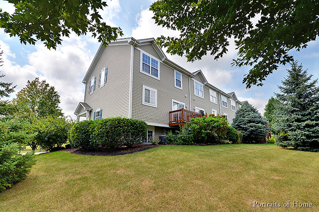 638 Declaration Ln, Aurora, IL 60502 photo 19